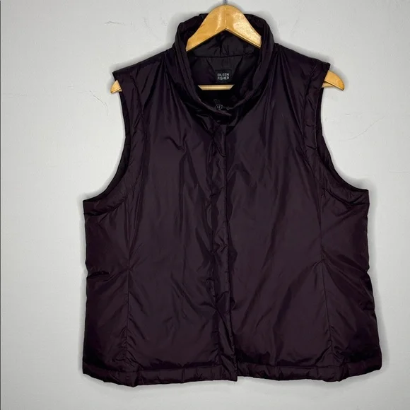 Eileen Fisher Down Nylon Full Zip Puffer Vest XL Eggplant - Picture 6 of 8